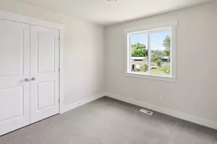 167 E 400 S, Smithfield, UT 84335 - Photo 34