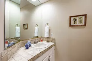 3329 E Tall Pine Ln S, Cottonwood Heights, UT 84121 - Photo 30