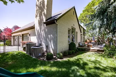 3329 E Tall Pine Ln S, Cottonwood Heights, UT 84121 - Photo 54