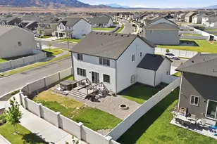 1637 E Bison Dr N, Eagle Mountain, UT 84005 - Photo 28
