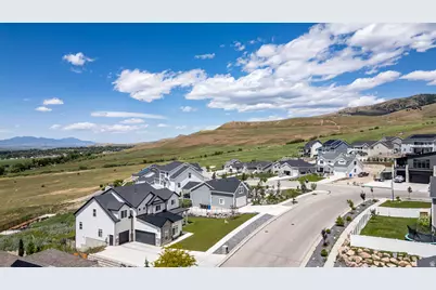 615 N 750 E, Hyde Park, UT 84318 - Photo 40