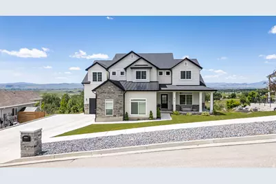 615 N 750 E, Hyde Park, UT 84318 - Photo 2