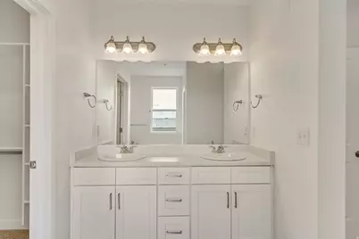 5263 W Reventon Rd S #203, South Jordan, UT 84009 - Photo 4