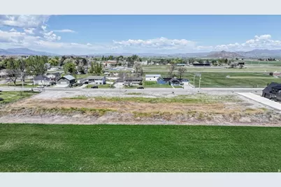 48 E 200 S #2, Lewiston, UT 84320 - Photo 6