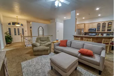 12091 S Lampton View Dr W, Riverton, UT 84065 - Photo 10