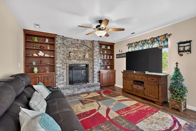 1228 N 2725 W, Layton, UT 84041 - Photo 14