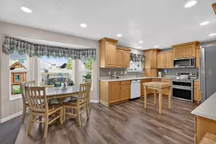 1228 N 2725 W, Layton, UT 84041 - Photo 6