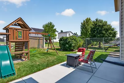 1228 N 2725 W, Layton, UT 84041 - Photo 30