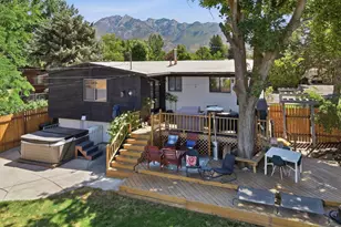 6744 S 1560 E, Cottonwood Heights, UT 84121 - Photo 8