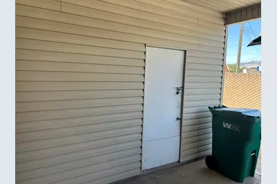 1932 W 4975 S, Roy, UT 84067 - Photo 32