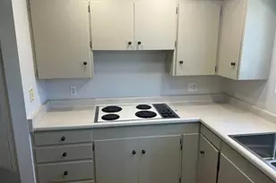 1932 W 4975 S, Roy, UT 84067 - Photo 6