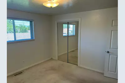 1932 W 4975 S, Roy, UT 84067 - Photo 18