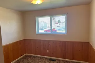 1932 W 4975 S, Roy, UT 84067 - Photo 24