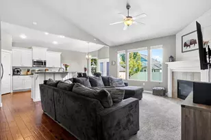 2335 W Field Stone Way S, Layton, UT 84041 - Photo 8
