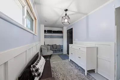 989 S 900 W, Salt Lake City, UT 84104 - Photo 2