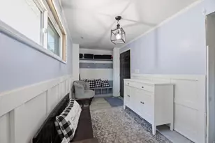989 S 900 W, Salt Lake City, UT 84104 - Photo 2
