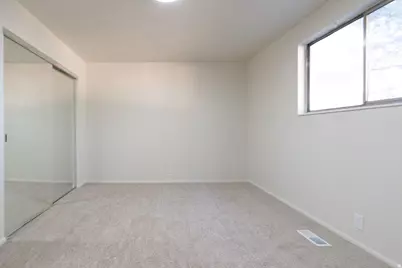 5363 S Ridgecrest Dr W, Taylorsville, UT 84129 - Photo 14