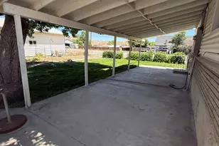 93 E 200 N, Wellington, UT 84542 - Photo 16
