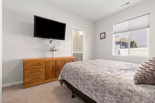 2418 W 3230 S, Syracuse, UT 84075 - Photo 20