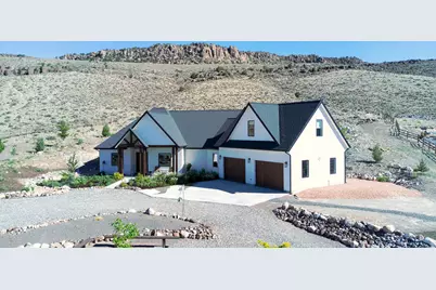 164 W 100 N, Fremont, UT 84747 - Photo 1