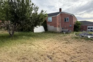 65 S 100 E, Fillmore, UT 84631 - Photo 24