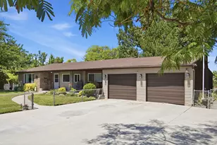 7454 W 3100 S, Magna, UT 84044 - Photo 2