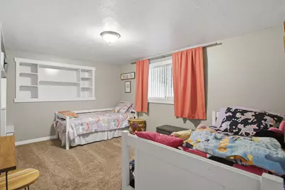 7454 W 3100 S, Magna, UT 84044 - Photo 18
