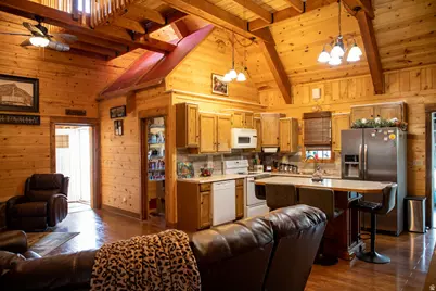 19085 Coyote Canyon Rd W, Duchesne, UT 84021 - Photo 22