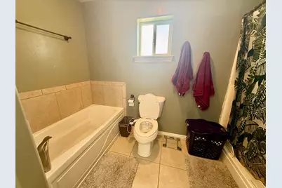 565 S 2400 W, Vernal, UT 84078 - Photo 16