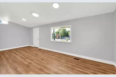 189 N 300 E, Provo, UT 84606 - Photo 60