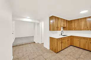189 N 300 E, Provo, UT 84606 - Photo 42