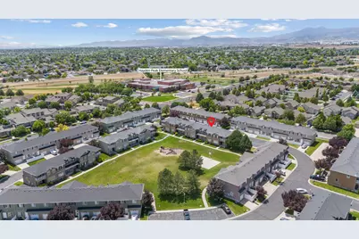 5196 W Dove Creek Ln, West Jordan, UT 84081 - Photo 32