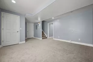 5196 W Dove Creek Ln, West Jordan, UT 84081 - Photo 22