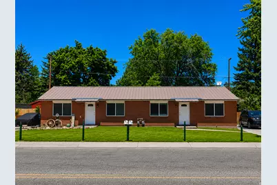 372 W 400 N, Vernal, UT 84078 - Photo 1