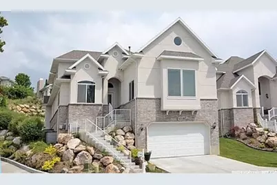 915 Fremont Rd, Bountiful, UT 84010 - Photo 1