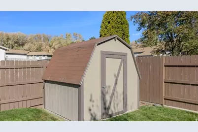 5655 S Village Way, South Ogden, UT 84403 - Photo 18