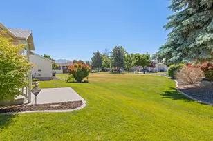 2091 W 2060 S, Syracuse, UT 84075 - Photo 32