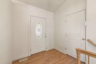 2091 W 2060 S, Syracuse, UT 84075 - Photo 4