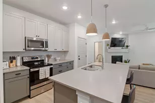 10039 N Dahlia Ln, Cedar Hills, UT 84062 - Photo 10