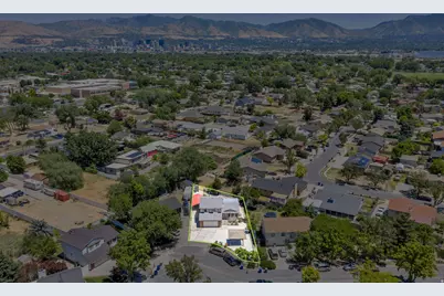 1476 W Stetson Cir S, Salt Lake City, UT 84104 - Photo 32