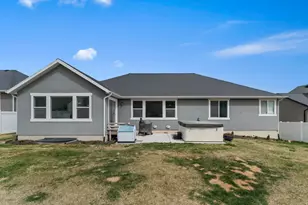1367 W Fort Rock Dr, Saratoga Springs, UT 84045 - Photo 34