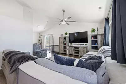 786 E 1500 N, Ogden, UT 84404 - Photo 4