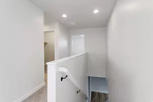 6888 W Holly Dr, West Jordan, UT 84081 - Photo 8