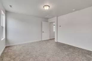 6888 W Holly Dr, West Jordan, UT 84081 - Photo 12