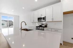 12674 S Glacier Trail Ln W, Herriman, UT 84096 - Photo 12
