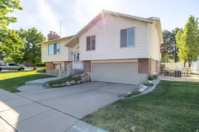 4491 S 1600 W, Roy, UT 84067 - Photo 32