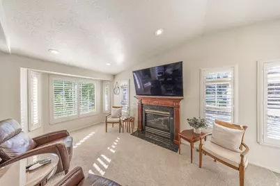 4491 S 1600 W, Roy, UT 84067 - Photo 12