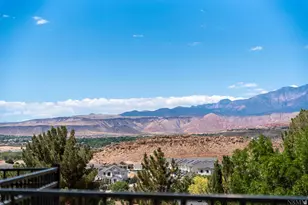 2095 S Franklin Dr, Washington, UT 84780 - Photo 42