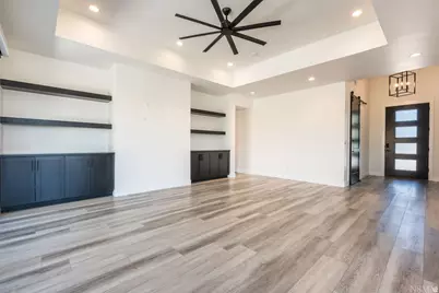 2095 S Franklin Dr, Washington, UT 84780 - Photo 10
