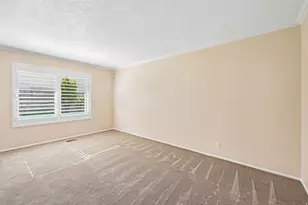 27 Deseret Cir, Grantsville, UT 84029 - Photo 6